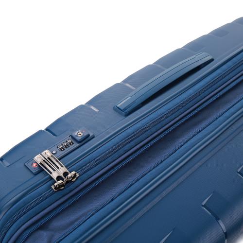 Medium Luggage 