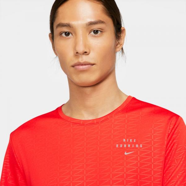 Nike T-shirt Miler Run Division CHILE RED/REFLECTIVE SILVCHILE RED/REFLECTIVE SILV Tifoshop