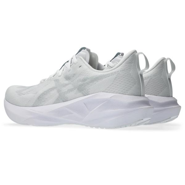Asics Scarpe Novablast 5 WHITE/PIEDMONT GREY Tifoshop