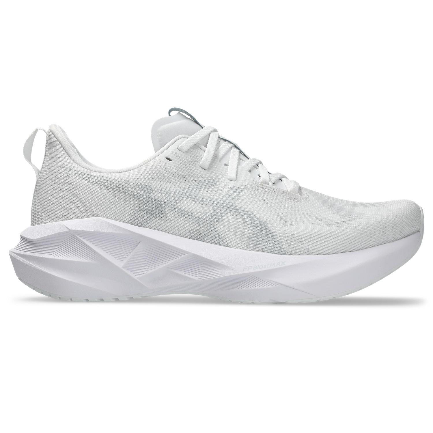Asics Scarpe Novablast 5