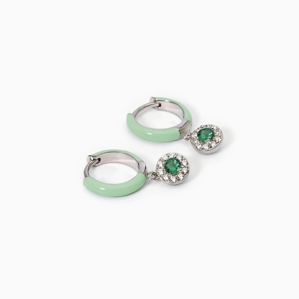 Orecchini a cerchio in argento con smalto verde e smeraldo sintetico