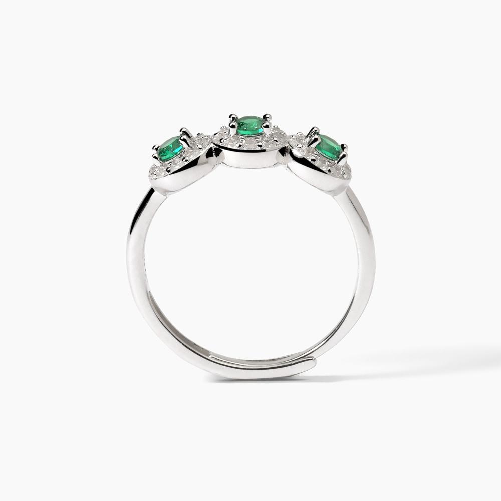 Anello in argento con smeraldi sintetici