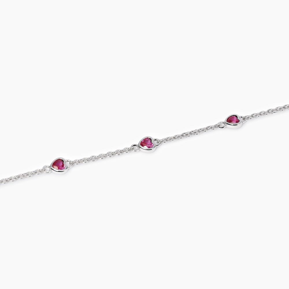 Bracciale con rubini sintetici taglio cuore